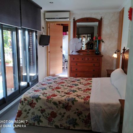Habitacion Familiar En Un Atico Con Gran Terraza Y,Cocina ,En La Playa Бурріана Екстер'єр фото