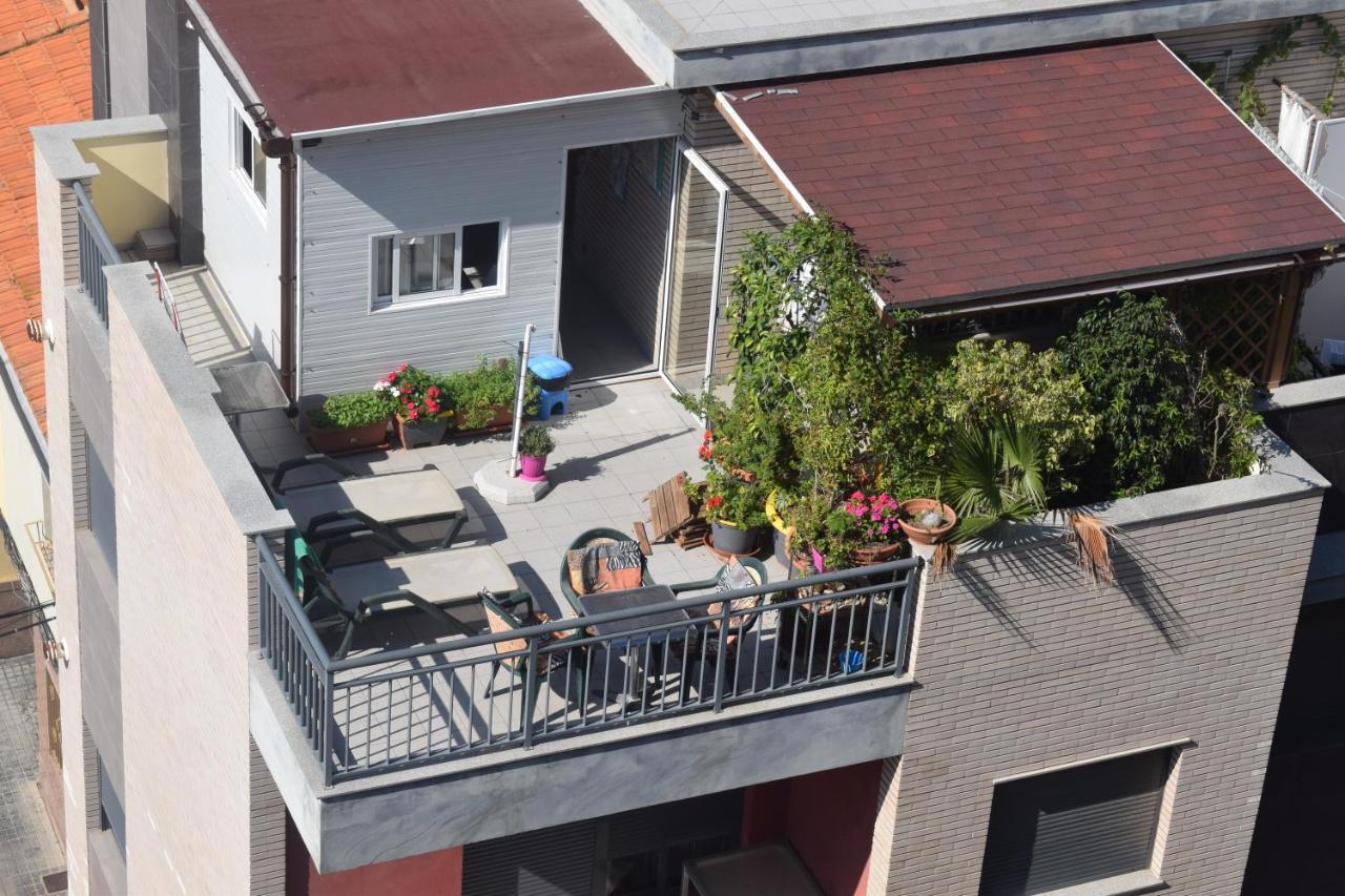 Habitacion Familiar En Un Atico Con Gran Terraza Y,Cocina ,En La Playa Бурріана Екстер'єр фото
