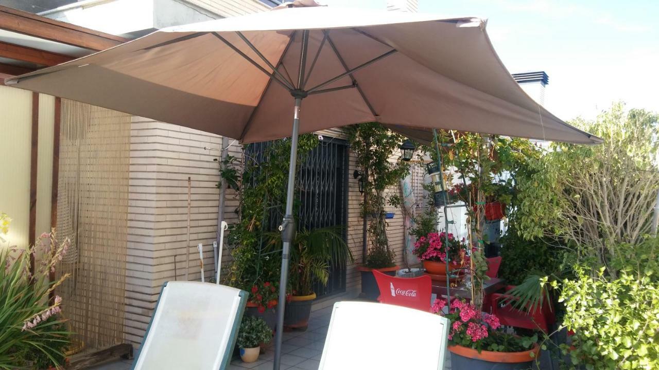 Habitacion Familiar En Un Atico Con Gran Terraza Y,Cocina ,En La Playa Бурріана Екстер'єр фото