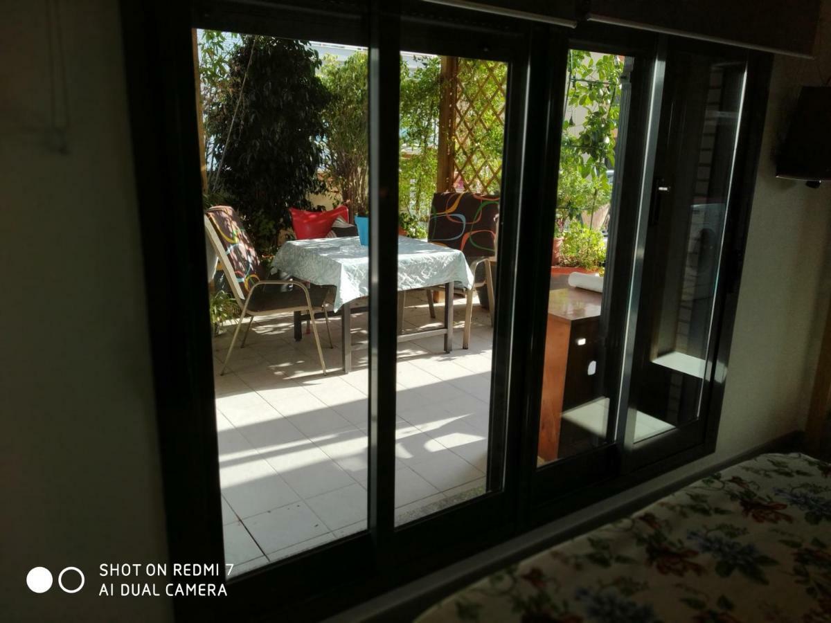 Habitacion Familiar En Un Atico Con Gran Terraza Y,Cocina ,En La Playa Бурріана Екстер'єр фото